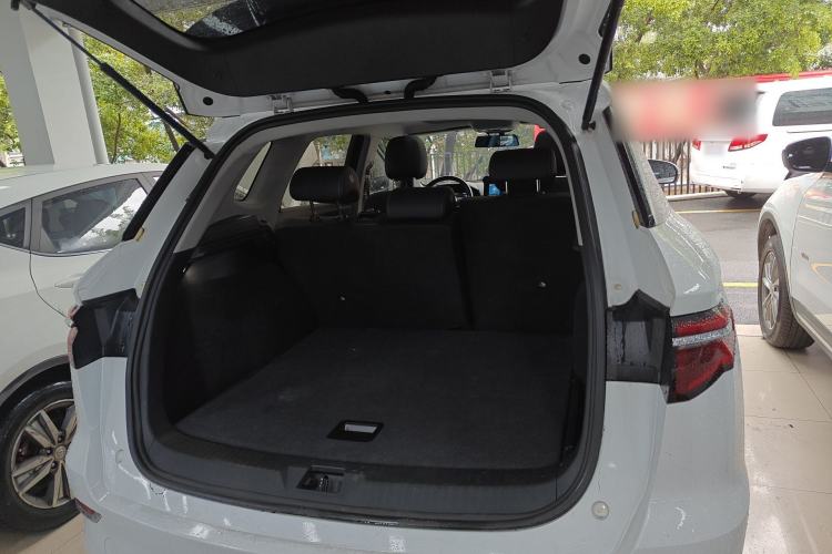 Used BYD Song Pro New Energy 2019 DM 1.5T Four-Wheel Drive Performance Edition Deluxe Model Trunk