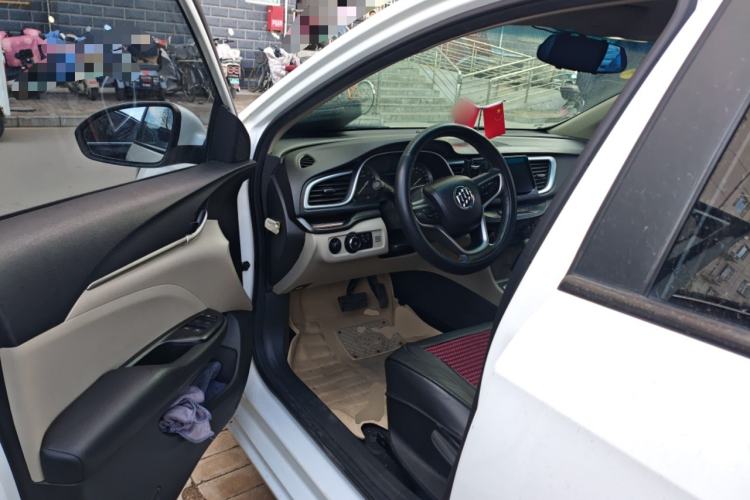 Used Buick GT 2018 15T Dual-Clutch Elite Model China V Standard