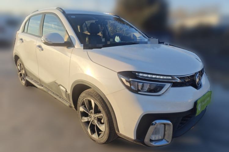 Used Dongfeng Aeolus AX4 2017 1.6L DCT Trendy Style Front Right 45 Deg