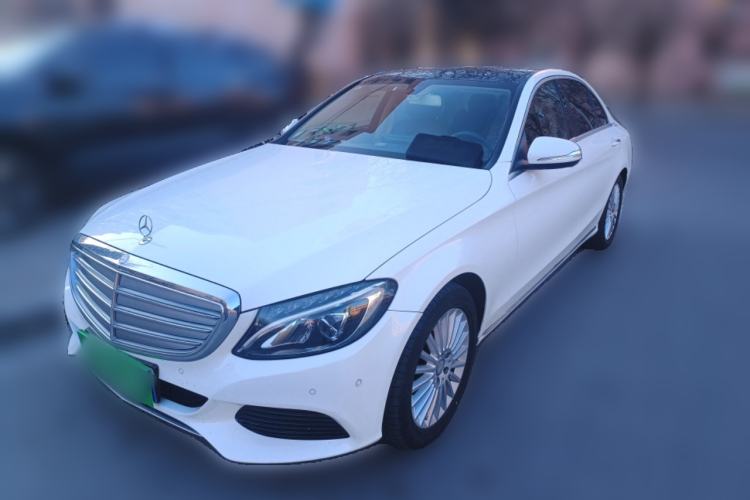 Used Mercedes-Benz C-Class 2015 Facelift C 200 L