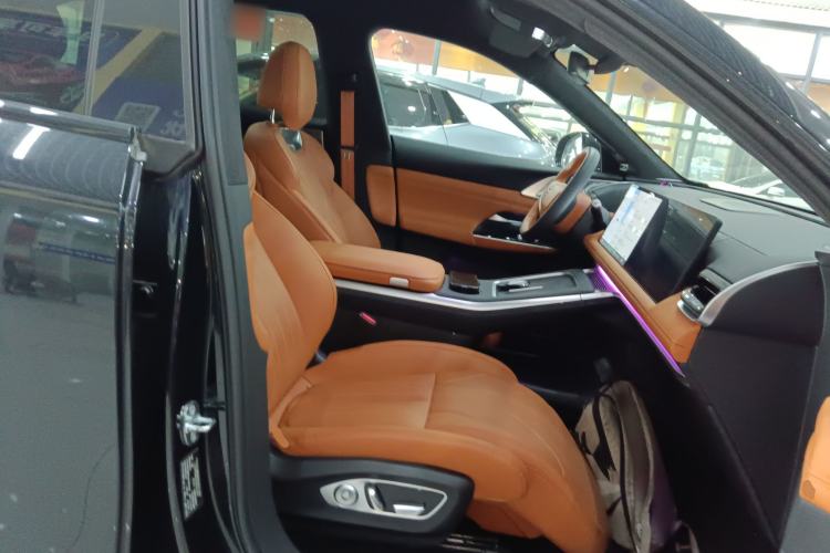 Used XPeng G9 2025 625 Long-Range Max
