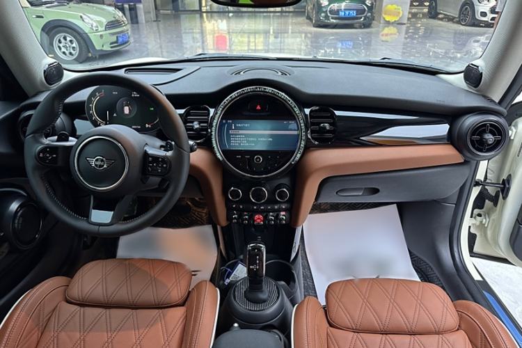 Used MINI MINI 2023 2.0T COOPER S Artist