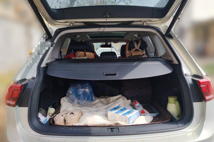 Used Volkswagen Tiguan L 2019 330TSI Automatic Two-Wheel Drive Smart Luxury Version China VI Standard Trunk