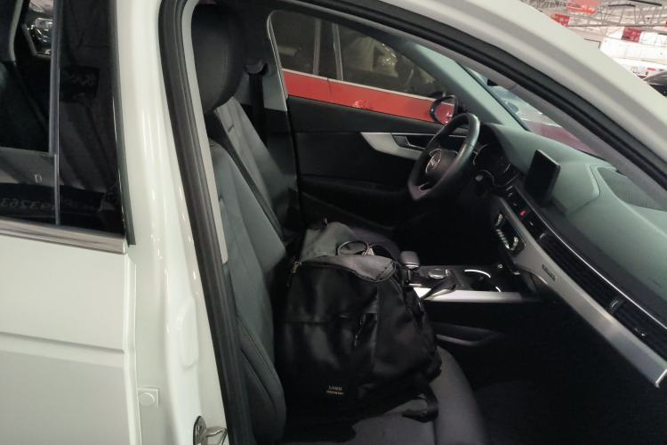 Used Audi A4L 2019 45 TFSI quattro Individual Sport Edition China VI
