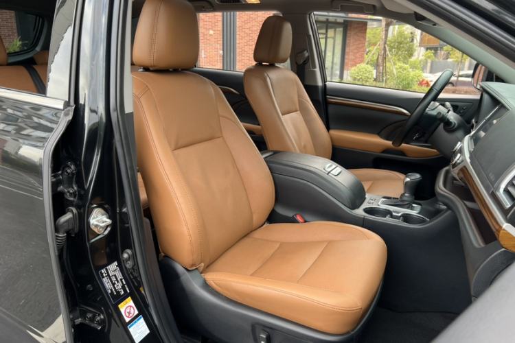 Used Toyota Highlander 2020 2.0T Four-Wheel Drive Millionth Anniversary Edition 7 Seats