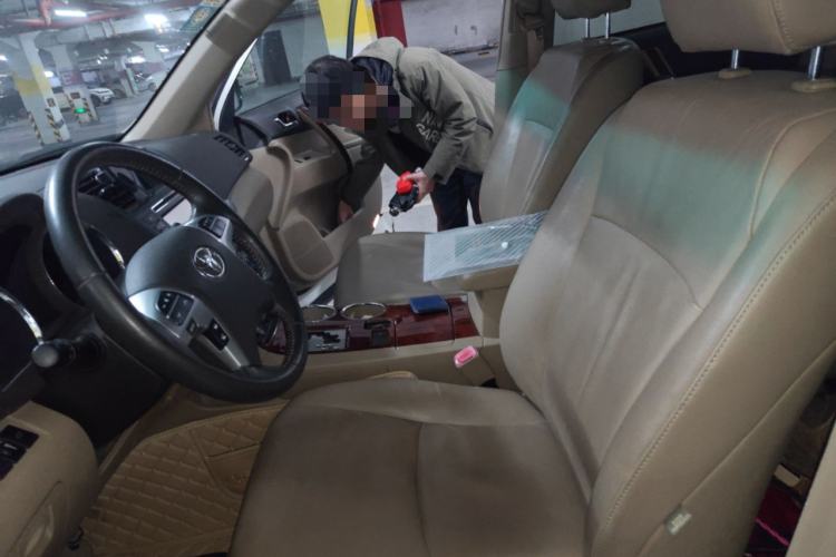 Used Toyota Highlander 2012 2.7L Two-Wheel Drive 7-Seater Ultimate Edition