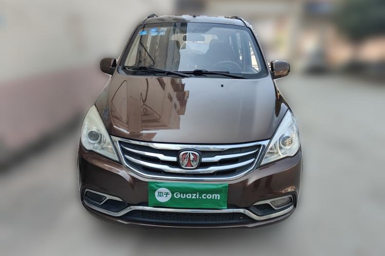 Used BAIC Weiwang M30 2015 1.5L Comfort version DAM15 Front