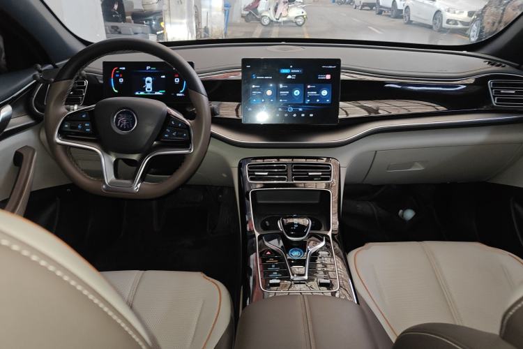 Used BYD Qin PLUS 2023 Champion Edition EV 510KM Leading Model