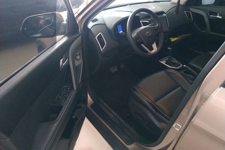 Used Hyundai ix25 2017 1.6L Automatic Smart Version
