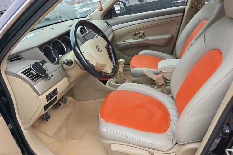 Used Nissan Sylphy 2012 Classic 1.6XE Manual Comfort Edition Left Front Seat