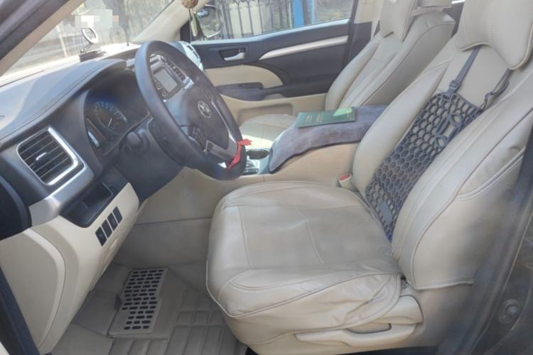 Used Toyota Highlander 2018 2.0T Four-Wheel Drive Elite Edition 7 Seats China VI Standard Left Front Seat