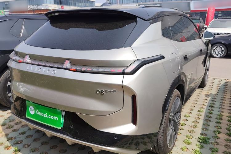 Used Lynk & Co 08 EM-P 2023 245km Ultra-Long Range Halo