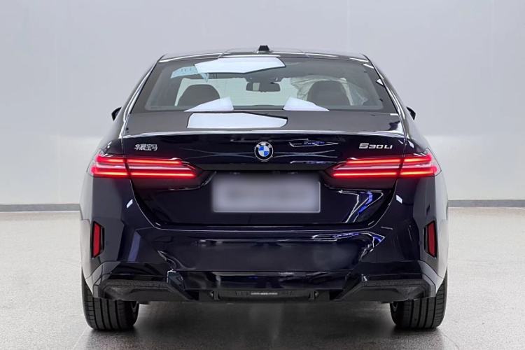 Used BMW 5 Series 2025 530Li Leading Model M Sport Package