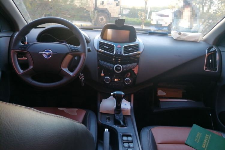 Used Haima S5 2016 1.5T CVT Enjoyment Edition Center Console