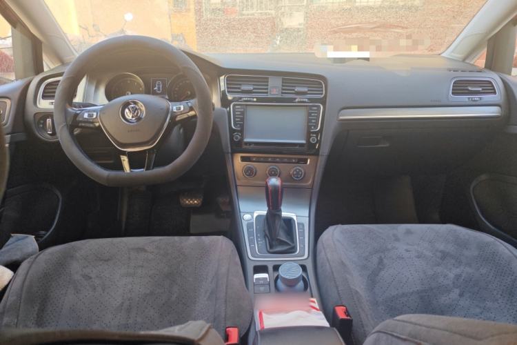 Used Volkswagen Golf 2014 1.4TSI Automatic Luxury Model