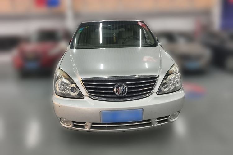 Used Buick GL8 2006 Lu Zun 3.0L CT Comfort Edition Front