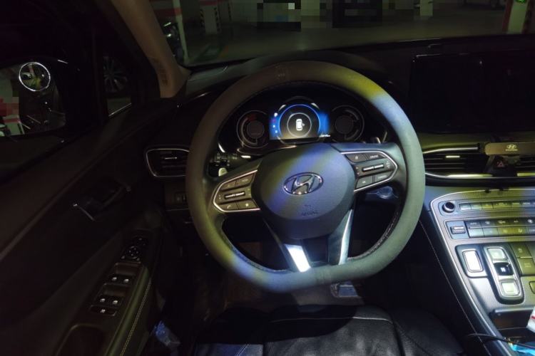 Used Hyundai Santa Fe 2023 Traveler 380T GDi Automatic Two-Wheel Drive GLX Elite Edition