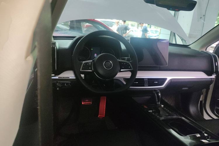 Used BYD Tang 2018 2.0T Automatic Smart Connect Prestige 7-Seater China V Standard