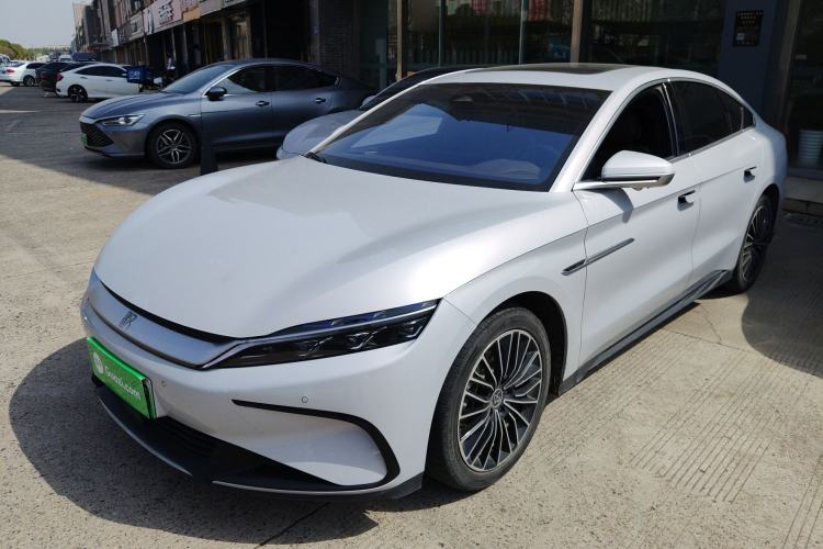 Used BYD Han 2024 EV Glory Edition 506KM Front-Wheel-Drive Premium Model