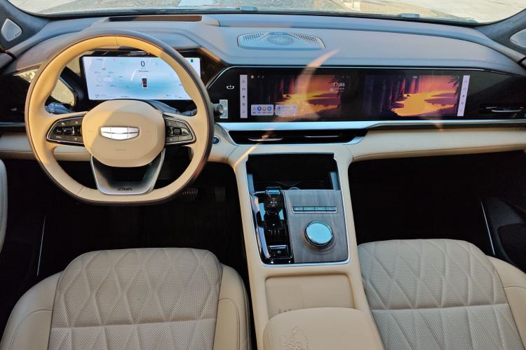 Used Geely Auto Monjaro L 2025 Dongfang Yao 2.0TD Automatic Lanxing Edition