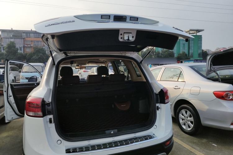 Used Yema T70 2016 Upgraded Model 1.8T CVT Flagship Edition
