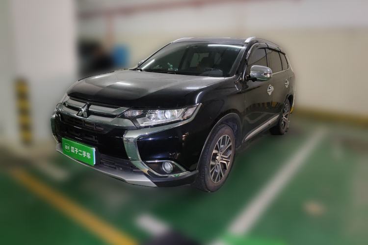 Used Mitsubishi Outlander 2017 2.0L Two-Wheel Drive Glory Edition 5 Seats