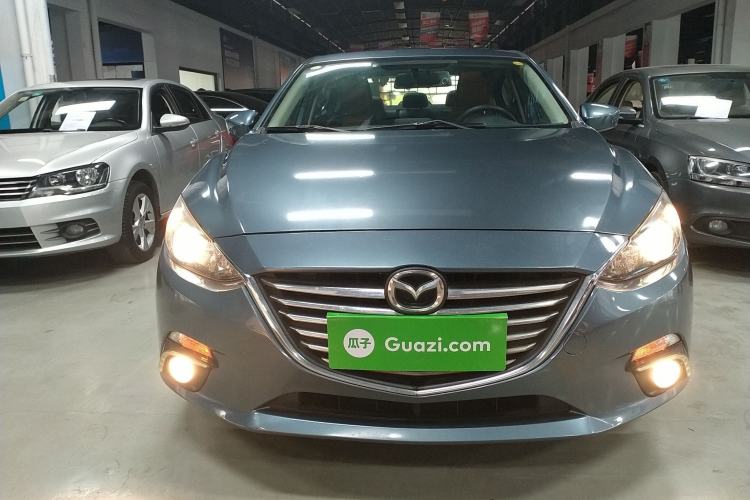 Used Mazda Mazda 3 Axela 2014 Sedan 1.5L Automatic Luxury Model

