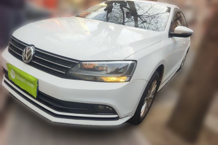 Used Volkswagen Sagitar 2018 1.6L Automatic Fashion Model