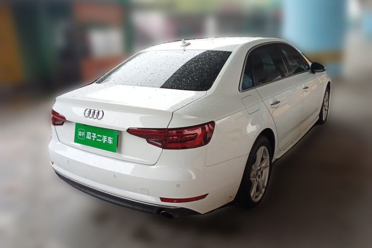 Used Audi A4L 2018 30th Anniversary Edition 40 TFSI Trendy Model Rear Right 45 Deg