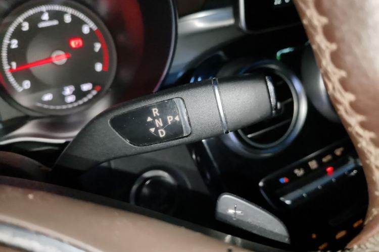 Used Mercedes-Benz GLC 2016 GLC 200 4MATIC Gear Lever