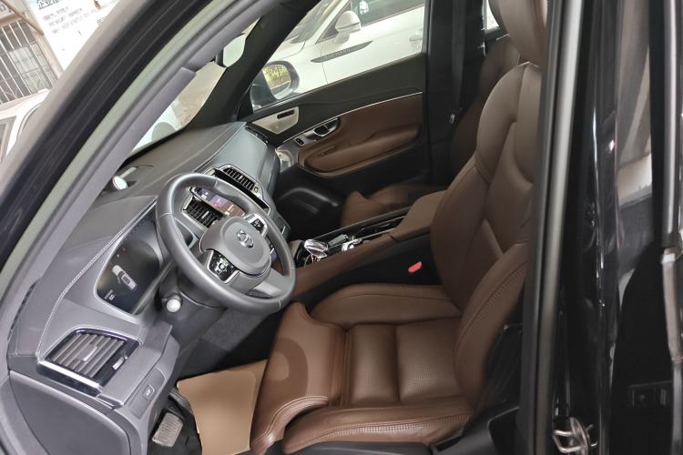 Used Volvo XC90 2023 B6 Zhiya Luxury 7-Seater