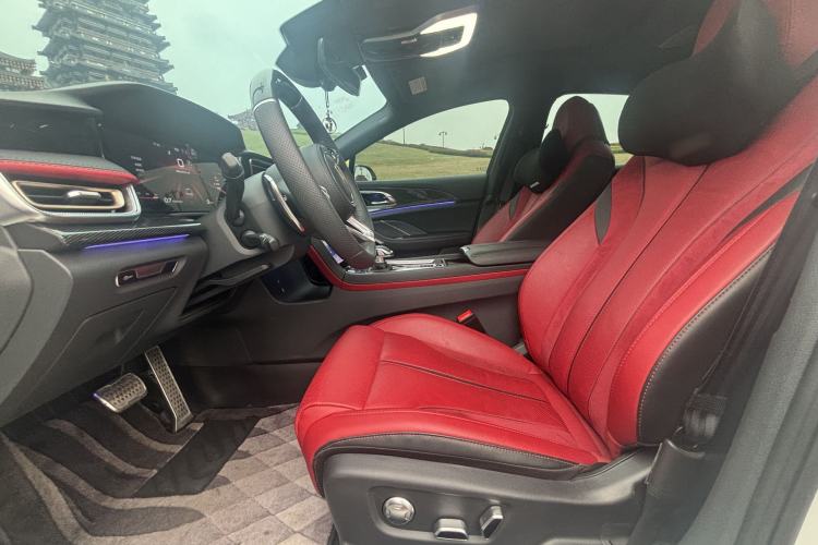 Used Hongqi H6 2023 2.0T ZhiShang Version