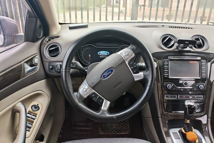 Used Ford Mondeo 2011 2.0L GTDi 200 Luxury Edition Steering Wheel
