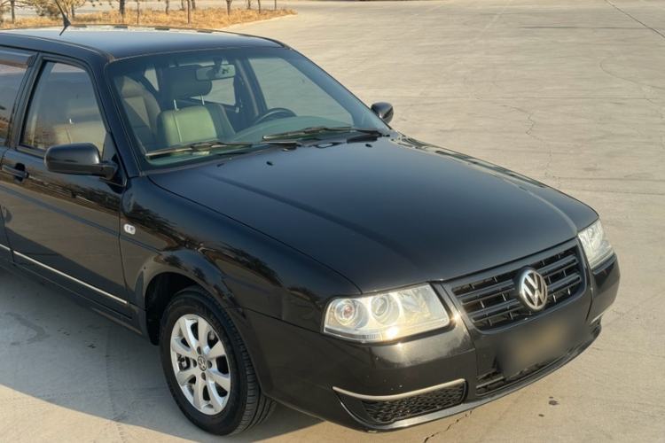 Used Volkswagen Santana Vista 2008 1.8L Manual Sishang Model