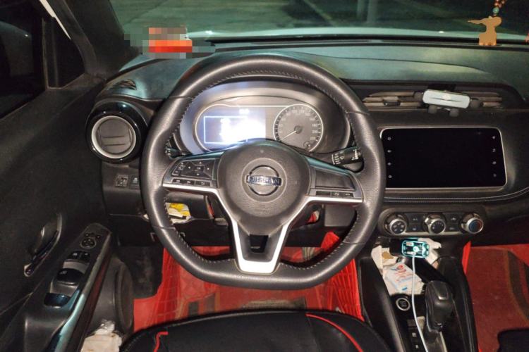 Used Nissan Kicks 2018 1.5L CVT Smart Connect Luxury Edition
