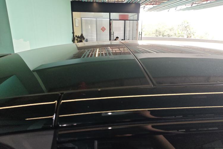 Used Li Auto MEGA 2025 Ultra Smart Refreshed Edition
