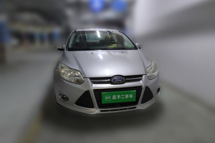 Used Ford Focus 2012 Sedan 1.6L Manual Fashion Edition
