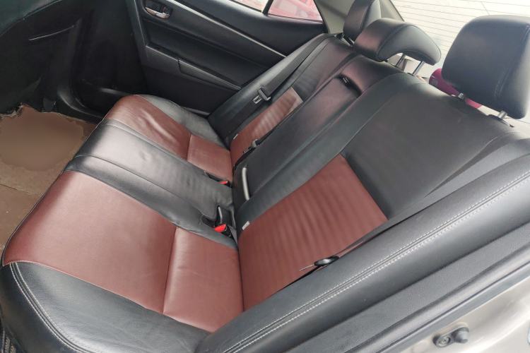 Used Toyota Corolla 2018 Dual-Engine 1.8L E-CVT Smart Edition