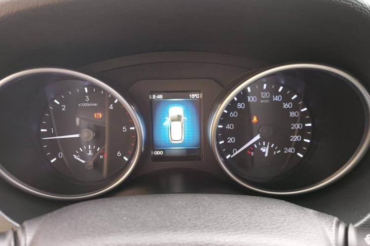 Used Haval H6 Coupe 2016 Blue-Label Diesel 2.0T Manual Two-Wheel Drive Elite Model China IV Standard
