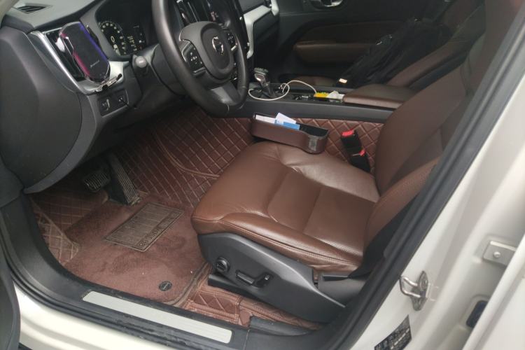 Used Volvo XC60 2019 T5 4x4 Smart Edition China V Standard Left Front Seat