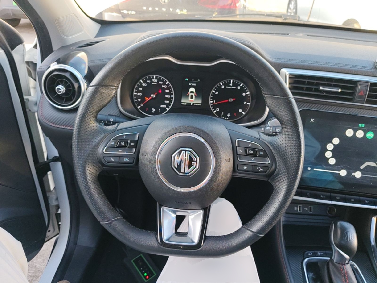 MG ZS 2022 180 DVVT Automatic Global Million-Unit 958 Edition — снимка 13