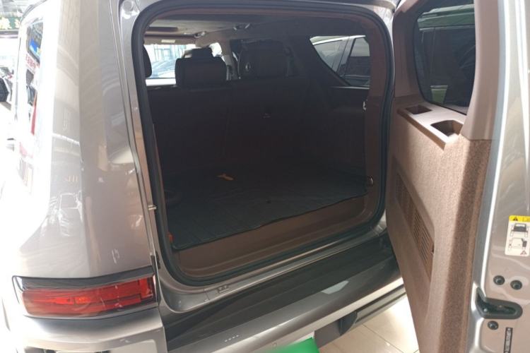 Used Tank 700 New Energy 2024 Hi4-T Extreme Edition Trunk