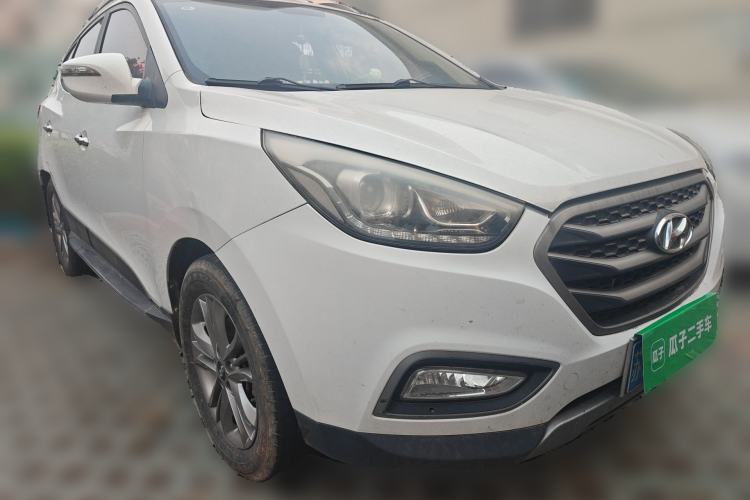 Used Hyundai ix35 2013 2.0L Automatic Two-Wheel Drive Smart GLS China IV Standard