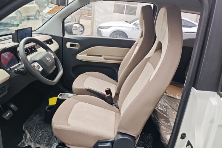 Used Chery QQ Ice Cream 2024 Edition Youth Version 205km Sundae