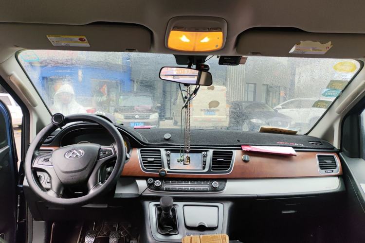 Used SAIC MAXUS G10 2018 PLUS 1.9T Manual Elite Edition Diesel
