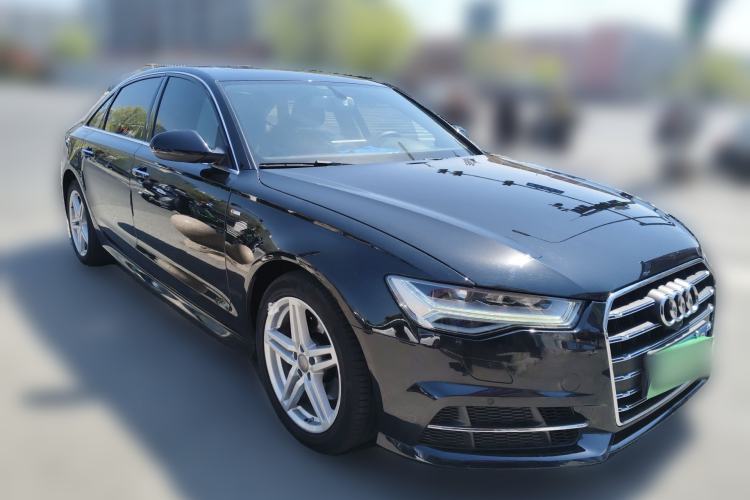 Used Audi A6L 2018 30th Anniversary Edition 30 FSI Style Model Front Right 45 Deg