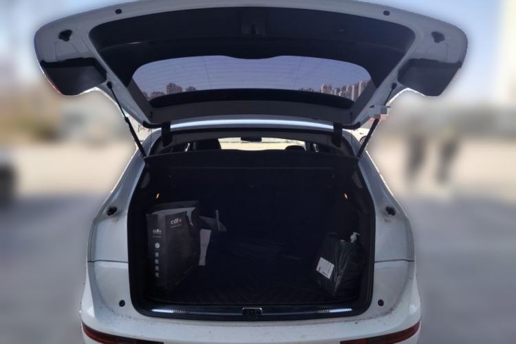 Used Audi Q5 2013 40 TFSI Technology Edition Trunk