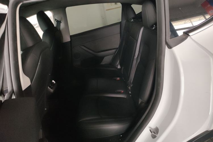 Used Tesla Model Y 2023 Rear-Wheel-Drive Version