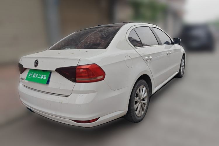 Used Volkswagen Lavida 2017 1.6L Automatic Comfort Edition
