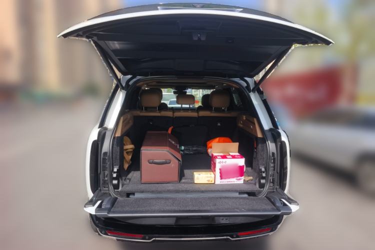 Used Land Rover Range 2023 3.0 L6 360 PS Grand Edition
